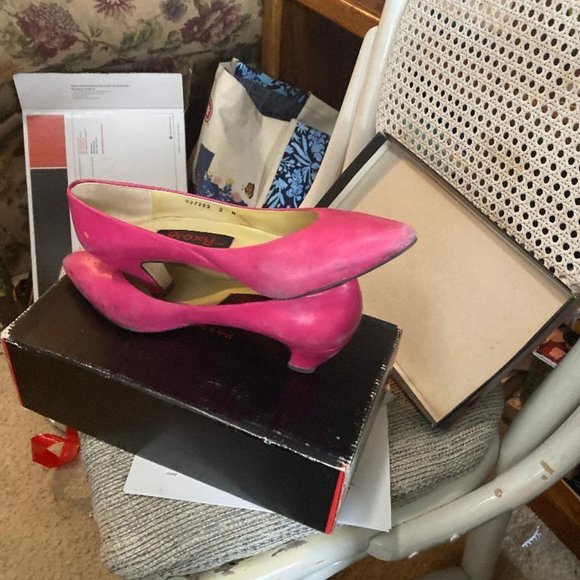 SIZE 9M ROSE/PINK HEELS - Picture 1 of 1